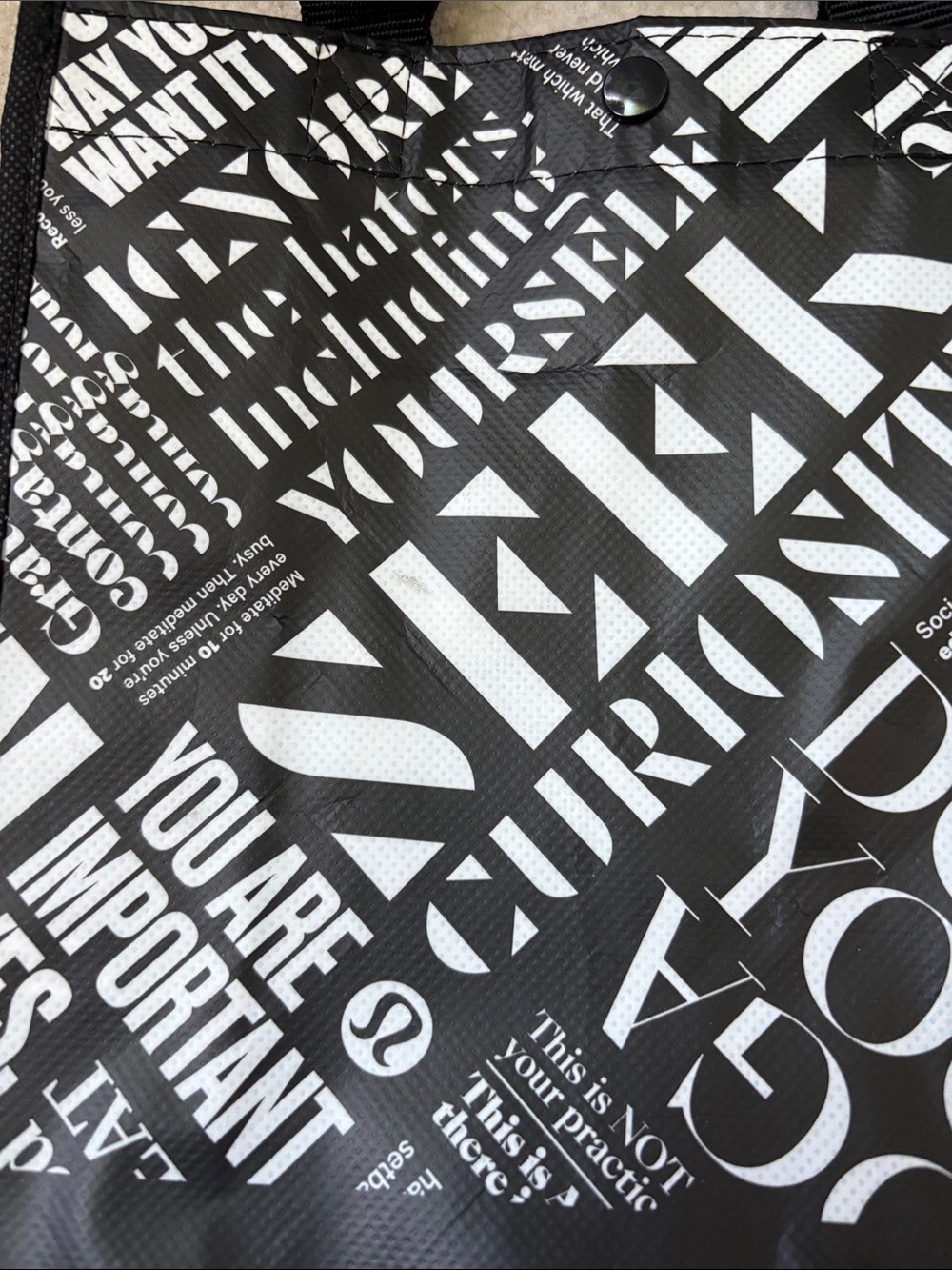 lululemon bags - Picture 4 of 4